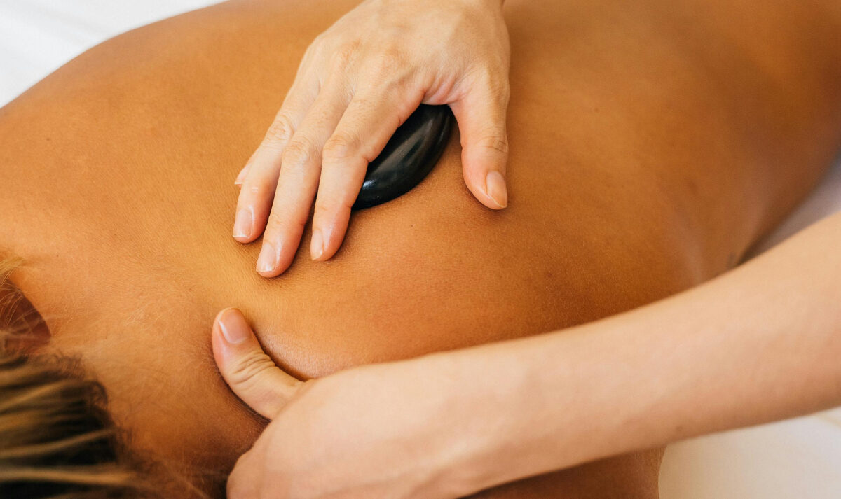 Stone Therapy Massage For Mother S Day